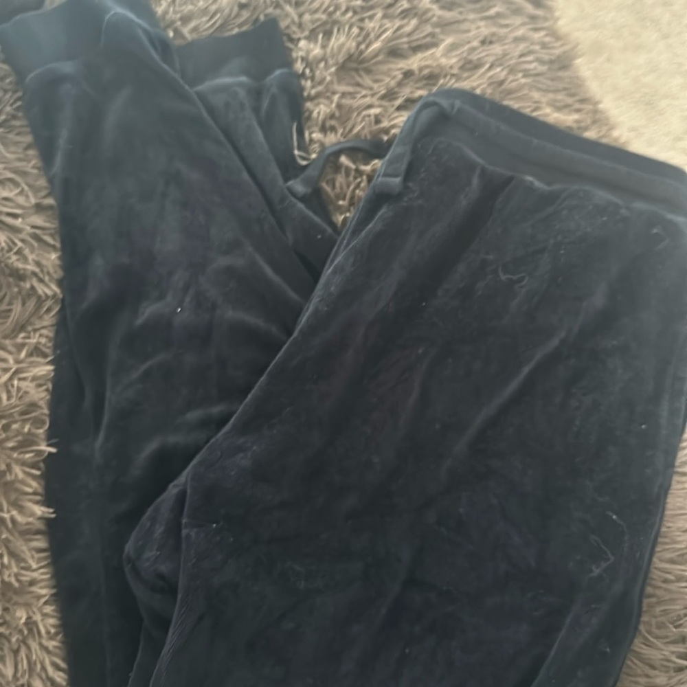 Velour black pants with pockets